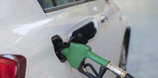 Analiză: Benzina ar putea depăşi 10 lei iar motorina 11 lei pe litru, zilele următoare