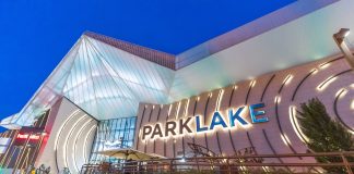 Două centre comerciale din Capitală vor deschide de Crăciun și în prima zi din an