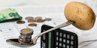 Inflaţia menţine România într-o zonă de stagflaţie, cu creştere economică aproape de zero