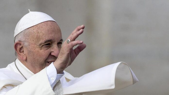 Ciclism: Ultima etapă a Turului Italiei va traversa Vaticanul în semn de omagiu adus Papei Francisc