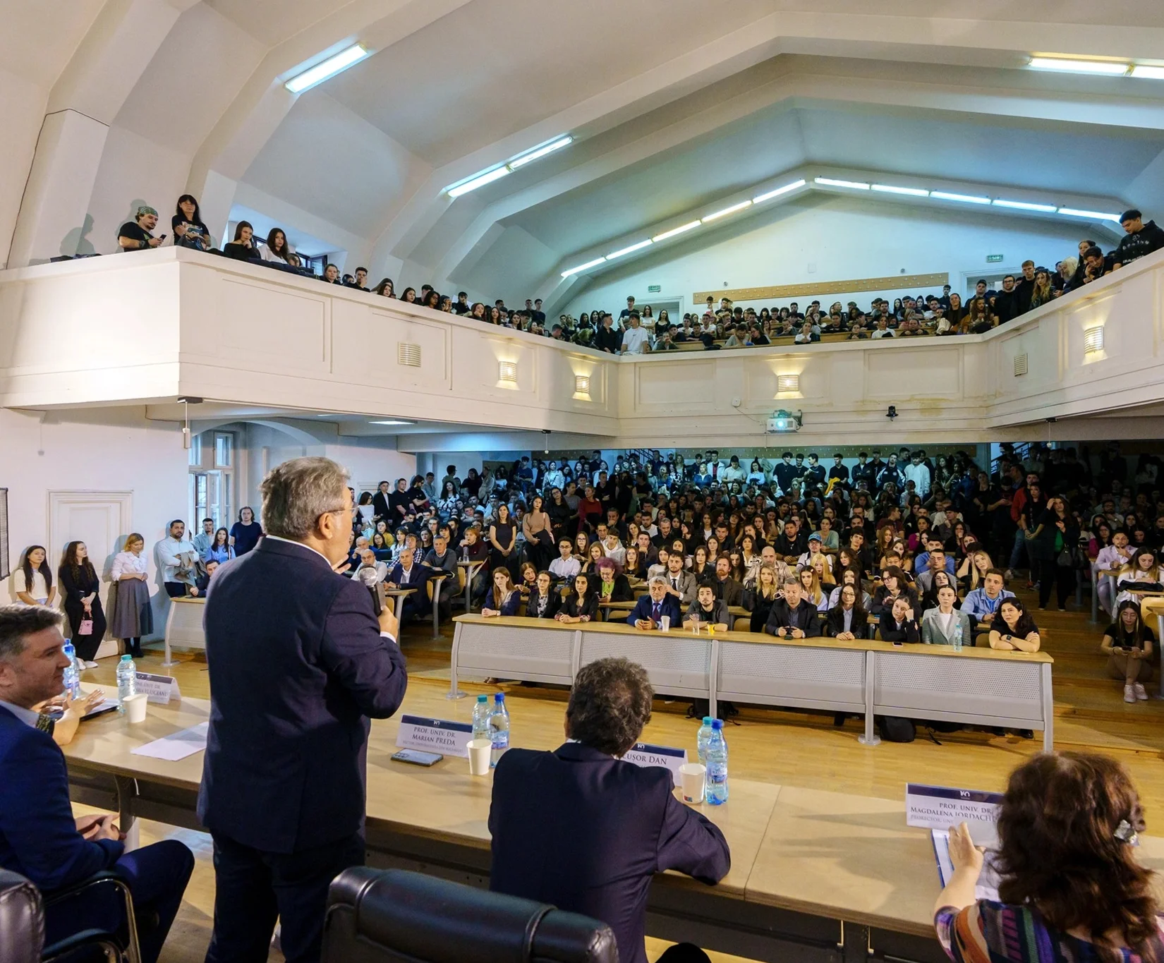  150 de locuri disponibile la programul de licență Marketing, oferit de Facultatea de Administrație și Afaceri!