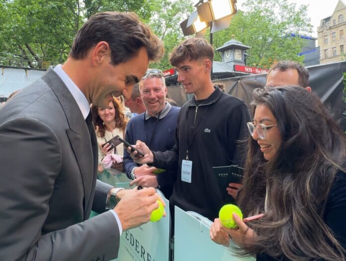 Federer s-a întors la Wimbledon pentru a asista la meciurile lui Sinner, Andreeva şi Djokovic