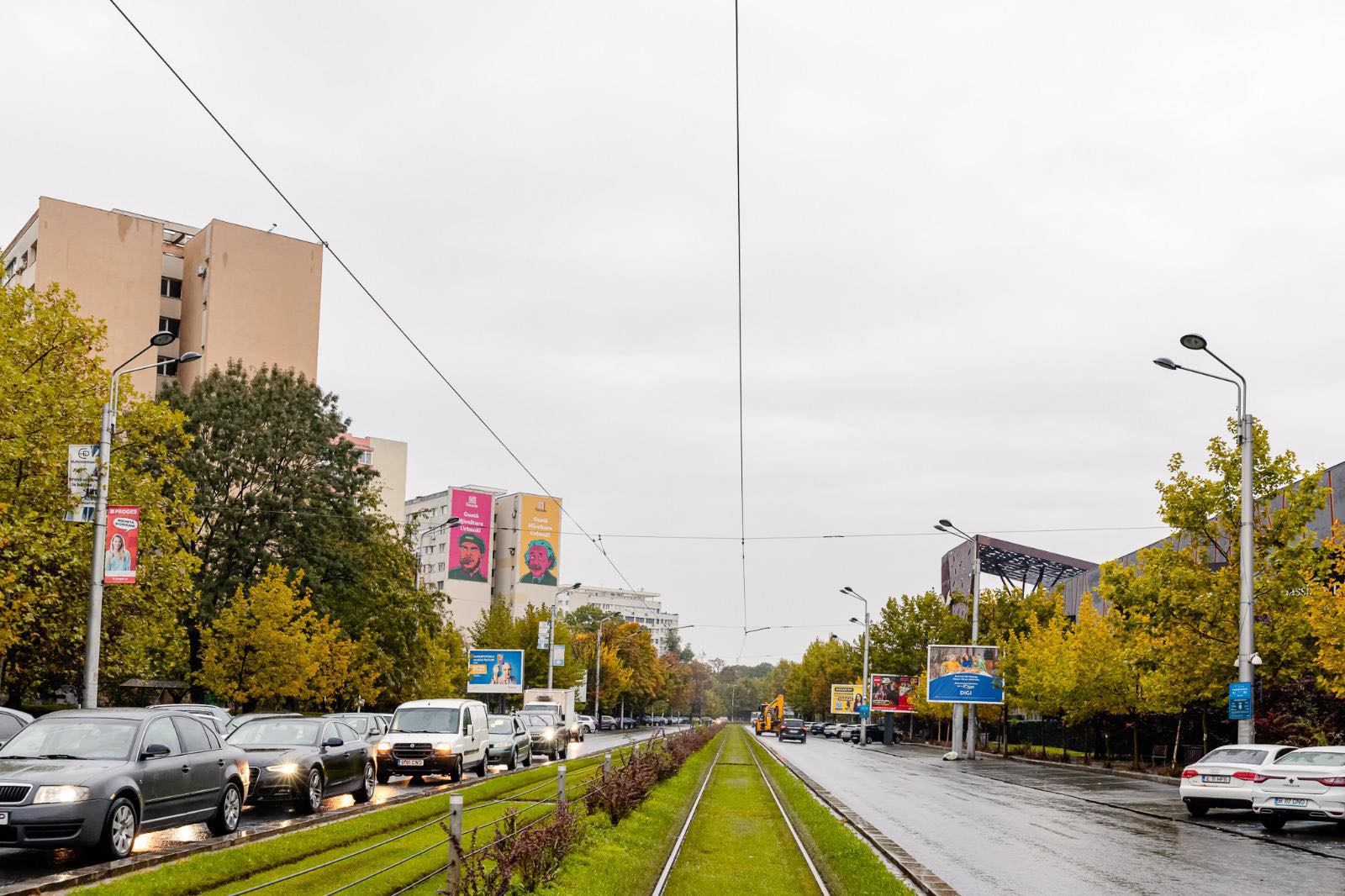 Bucureștiul trece la iluminat inteligent: 7.822 de corpuri LED finanțate din fonduri UE