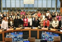 Gabriela Firea: Solicitări concrete din partea româncelor la adresa Comisiei Europene, pentru prevenirea și combaterea violenței domestice. Au murit destule femei, 52 doar până astăzi, în România!