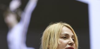Nadia Comăneci va fi decorată vineri de președintele Nicușor Dan
