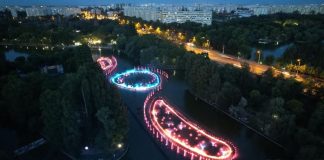Fântânile muzicale din Parcul IOR au revenit cu spectacole de lumini și muzică