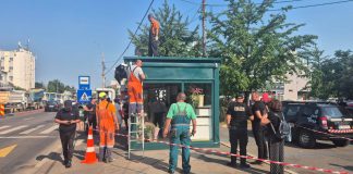 Primăria Capitalei continuă desființarea construcțiilor ilegale de pe trotuare