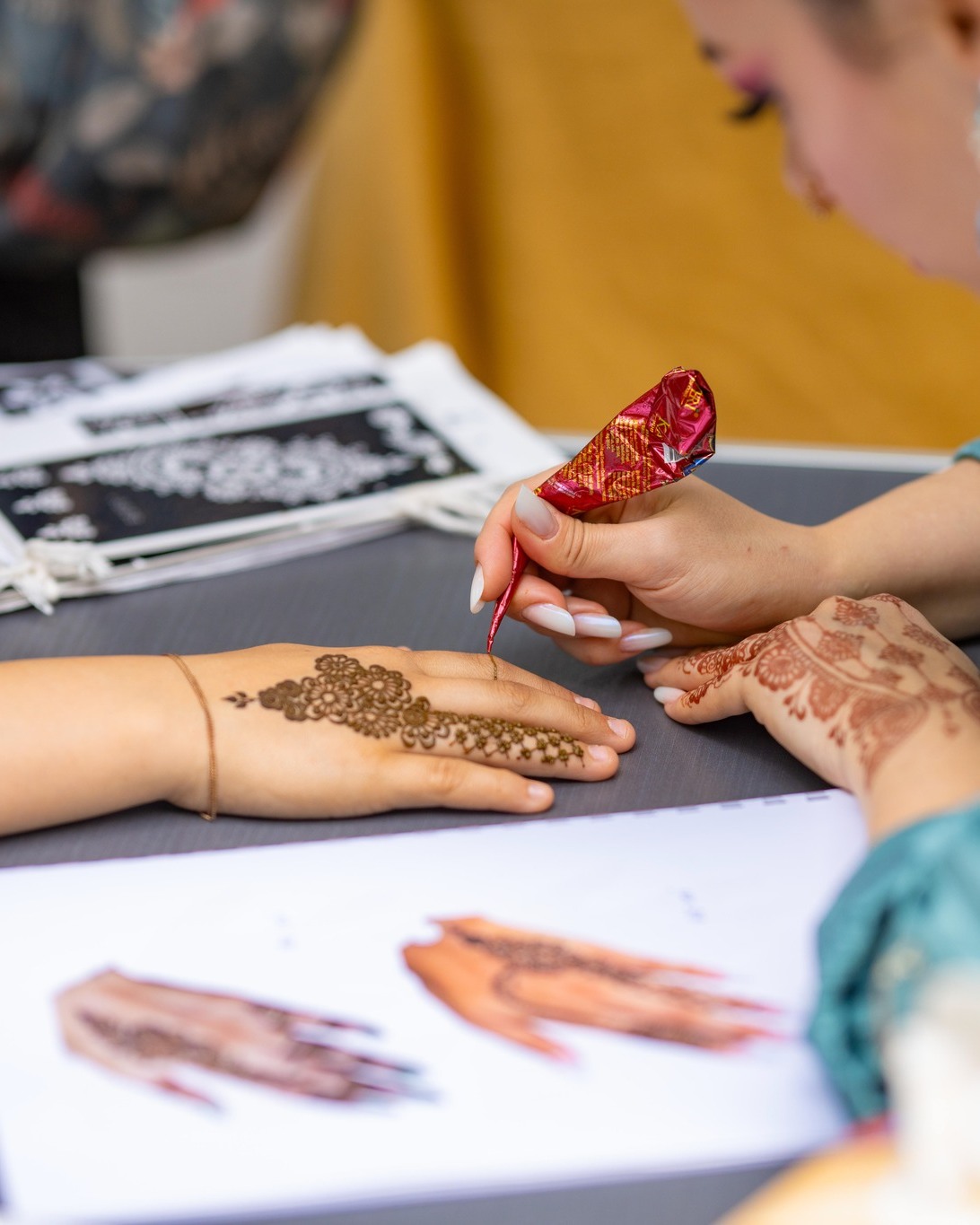 henna 2 Asia Fest workshop