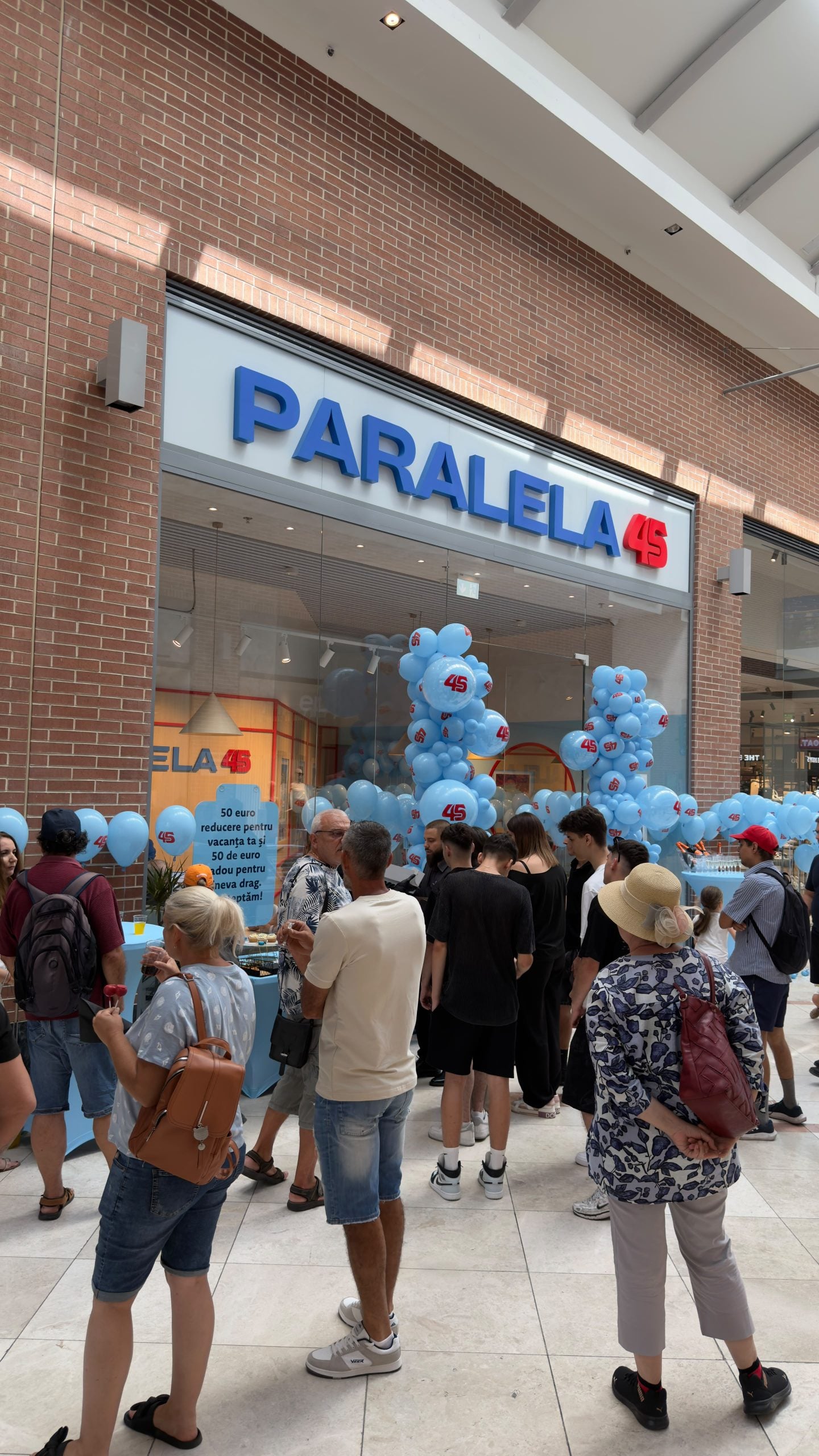 Planificarea vacanțelor începe la mall: Paralela45 deschide o nouă agenție în București 2 WhatsApp Image 2026 08 01 at 15.06.12 2 scaled