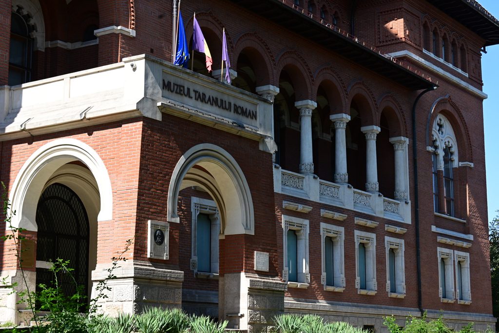 Triunghiul Muzeelor se lansează în București. Șoseaua Kiseleff devine promenadă culturală în weekend 2 3 1 1024x683 1