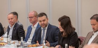 Ciprian Ciucu anunță transformarea centrului Bucureștiului în următorii 10 ani. Dâmbovița, Magheru și Palatul Regal, printre priorități