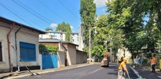 Reparații pe străzile Topologului și Valdemar Lăscărescu din Sectorul 5. Au fost remediate degradările de pe carosabil și trotuare