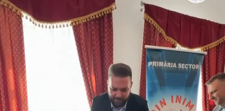 Vlad Popescu Piedone: În cadrul proiectului „Ghiozdanul cu speranțe”, copiii aflați în grija DGASPC Sector 5 au primit ghiozdane și rechizite pentru noul an școlar