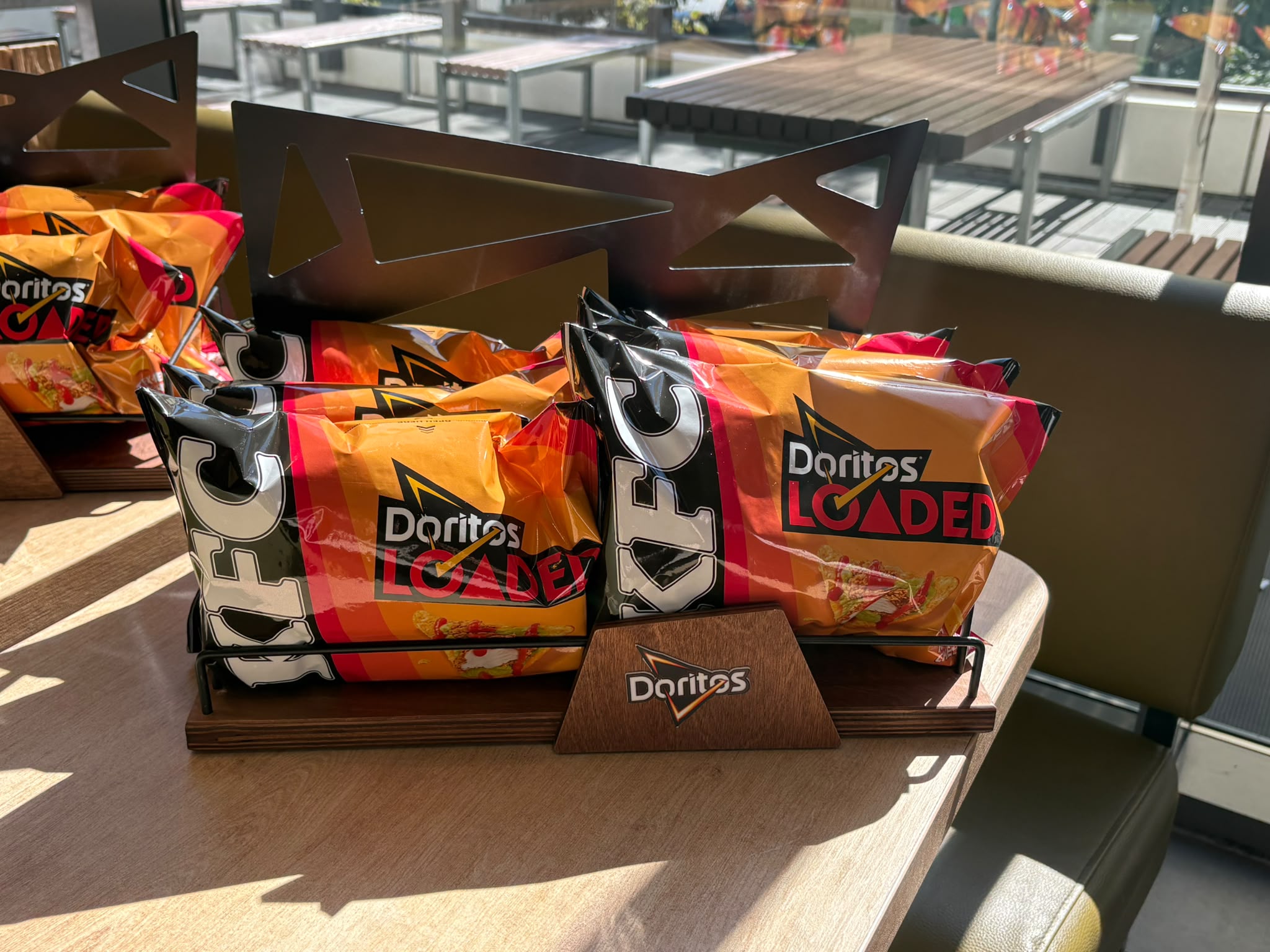 Doritos Loaded a ajuns în meniul KFC din România. Chipsurile din tortilla sunt făcute într-o fabrică de lângă București 2 WhatsApp Image 2026 09 16 at 10.27.31