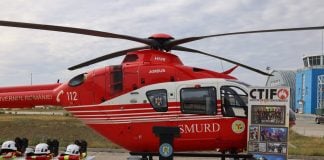 Pompierii ISU București-Ilfov care încadrează elicopterele SMURD au primit noi echipamente de protecție