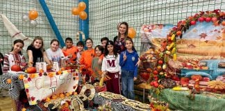 Festivalul Toamnei, la o școală din Pantelimon. Banii strânși de elevi vor ajunge la Centrul Educațional „Căsuța Speranței”