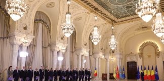 Guvernul Luca Niculescu a depus jurământul la Cotroceni. Prima ședință de Executiv are loc marți seară