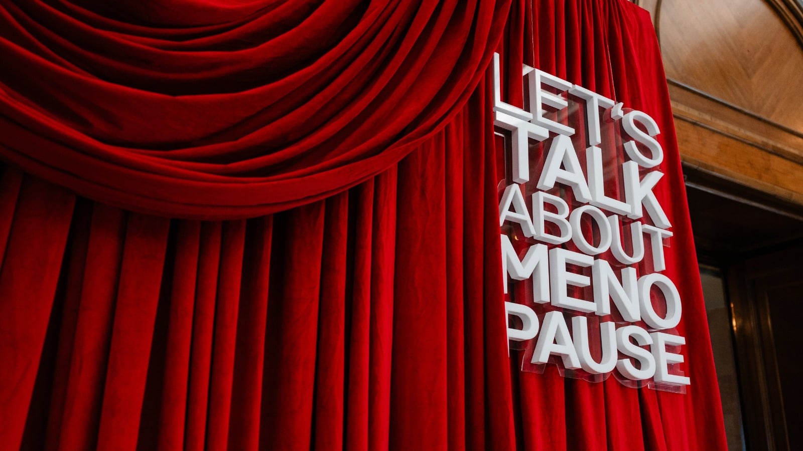„Let's Talk About Menopause” - Dr. Lisa Mosconi: „Perioada de la mijlocul vieții este una dintre cele mai provocatoare etape prin care trecem” 2 WhatsApp Image 2026 10 22 at 13.20.30 1
