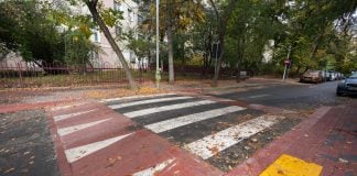 Patru treceri de pietoni supraînălțate, amenajate în Sectorul 3. Alte patru ar urma să fie gata săptămâna aceasta